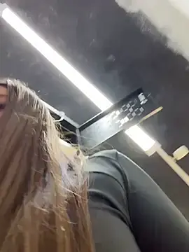 Stripchat Live Sex Cam of rapunzel069