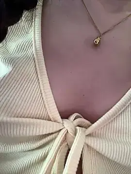 Stripchat Sex Cam of SweetBunnyGF