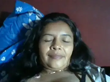 Stripchat Nude Webcam of DianaOchoa_