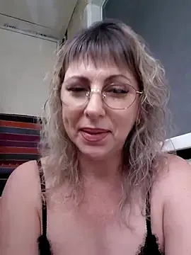 Stripchat Sex Chat of Kitty-MEOWW