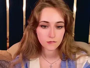 Stripchat Sex Cam of Tara_Keats