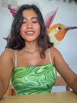 Stripchat Live Sex of sexi_noemi