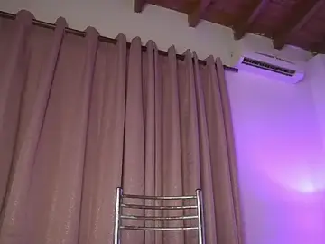 Stripchat Free Porn Cam of yayoi_cresp18