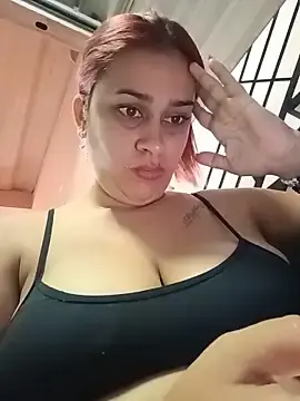 Stripchat Watch Live Sex Cams of MariBelle1