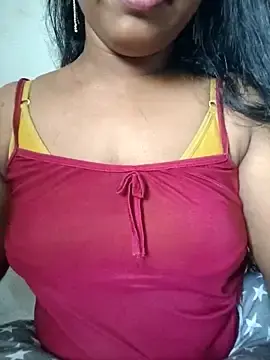 Stripchat Live Sex Cam of Tamil_Hot_Dharsha