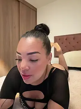 Stripchat Watch Live Sex Cams of JennLeMoka
