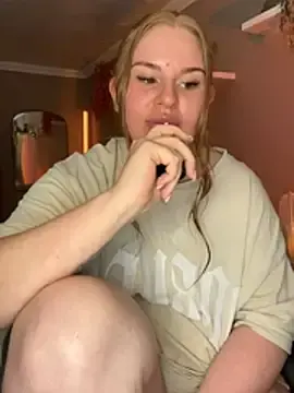 Stripchat Live Sex Cam of Mochii_26