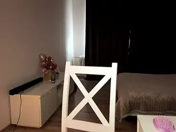 Stripchat Nude Webcam of RayliLuxury