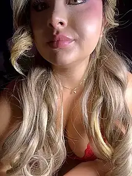 Stripchat Free Live Porn of SaraFerreira