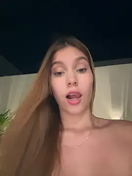 Stripchat Adult Webcam of Nikii__