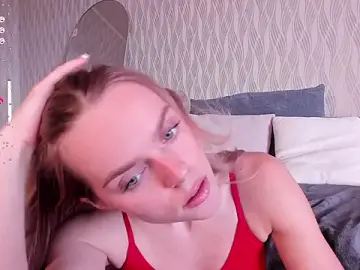 Stripchat Sex Cam of CharliSweet