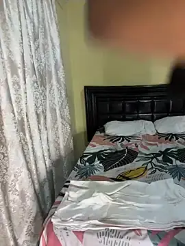 Stripchat Free Porn Cam of NiaLong21_