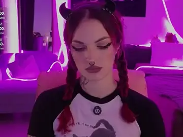 Stripchat Live Porn of BratzieDarsie