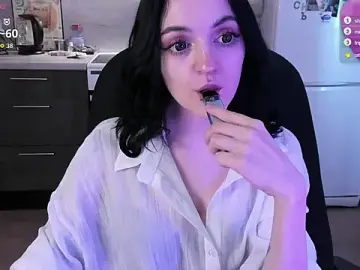 Stripchat Nude Webcam of miura_moon