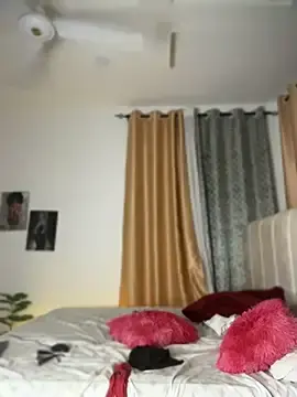 Stripchat Nude Webcam of t-Booty_risky_