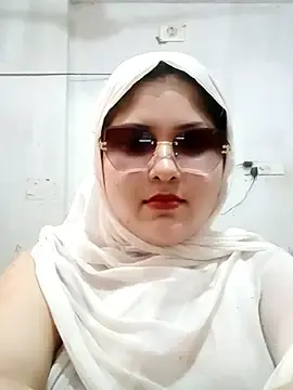 Stripchat Free Live Porn of Nusrat-N