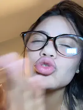 Stripchat Free Porn Cam of Aryrosee