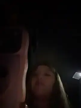 Stripchat Free Live Porn of lunablossom_