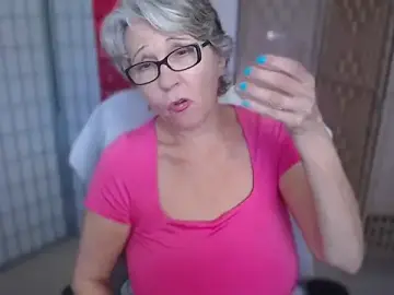 Stripchat Free Live Porn of petradaniels