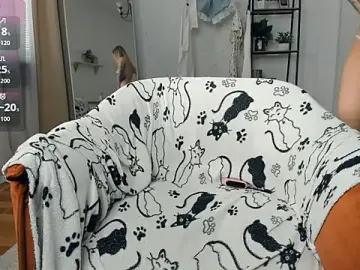 Stripchat Live Sex Cam of FaaBinaa