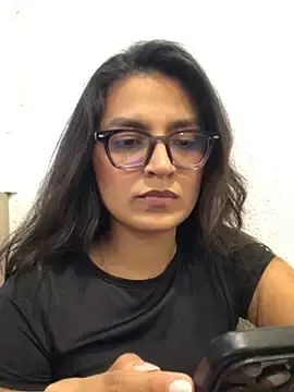 Stripchat Sex Cam of Gia_Mazzon