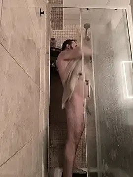 Stripchat Free Porn Cam of Ole_Plus