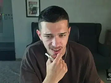 Stripchat Live Porn of KaydenDrew
