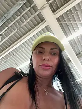 Stripchat Best Webcam of KimKelly13