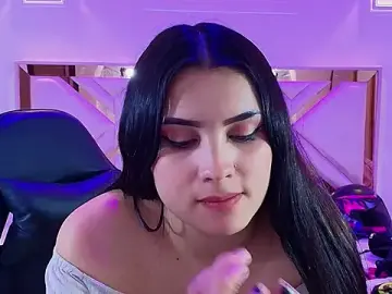 Stripchat Free Live Porn of Natalie_loffreda