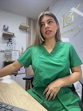 Stripchat Live Sex of alicee16