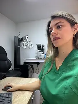 Stripchat Live Porn of alicee16