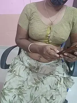 Stripchat Free Porn Cam of Tamil_roja69