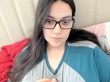 Stripchat Free Porn Cam of roniewester