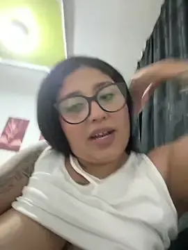 Stripchat Live Sex Cam of croftsmila