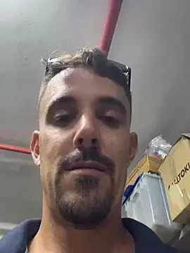 Stripchat Sex Chat of julian333
