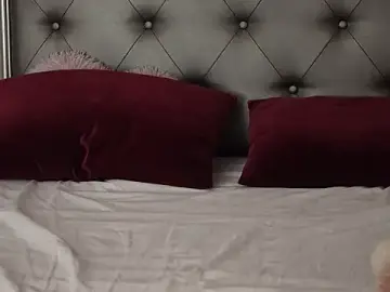 Stripchat Live Sex Cam of Alexxa