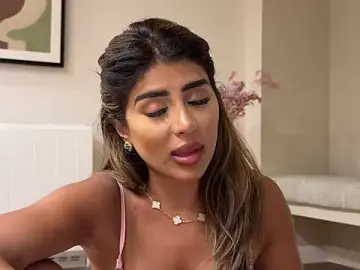 Stripchat Free Live Porn of ArabicBarbie