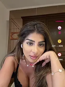 Stripchat Nude Webcam of ArabicBarbie