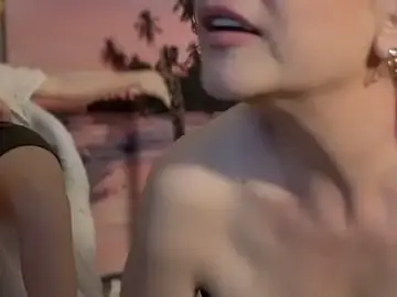 Stripchat Watch Live Sex Cams of ZorynaDollHouse