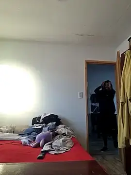 Stripchat Live Sex Cam of Fuegolatino-69