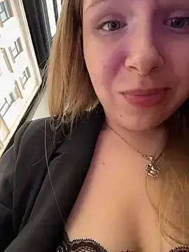 Stripchat Live Sex Cam of Liza_risky