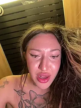 Stripchat Sex Chat of SaintSquirt