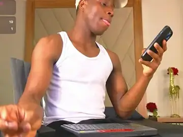 Stripchat Free Porn Cam of CharlesBrown_