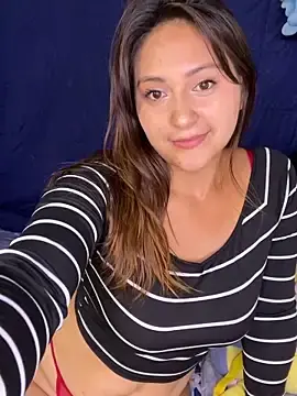 Stripchat Live Sex Cam of Mia1_Gold