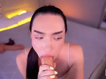 Stripchat Watch Live Sex Cams of aGaGatha