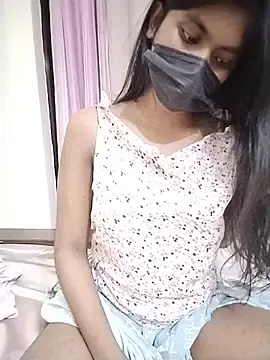 Stripchat Live Sex Cam of hottywife-03