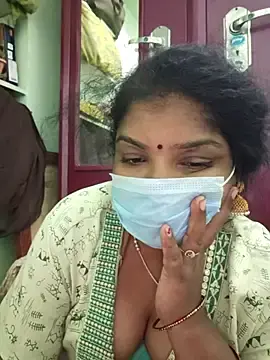 Stripchat Adult Video Chat of tamil-kamakanni