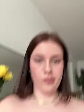 Stripchat Sex Cam of MaribelRiver