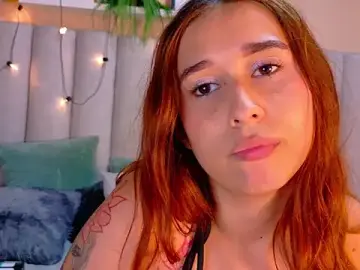Stripchat Live Sex Cam of StarrMoon__