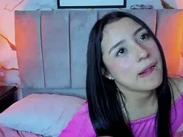 Stripchat Live Sex of Leah_Brm